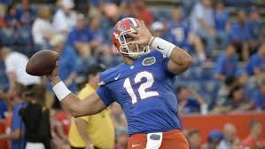 Austin Appleby starts for the Gators in place of Del Rio.
