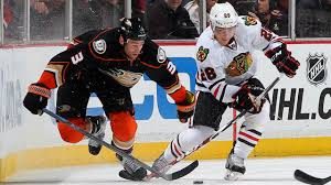 Blackhawks vs Ducks moneyline pick