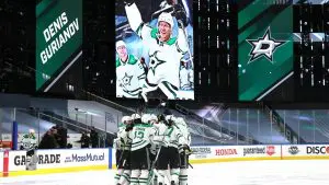 Stars vs Lightning game 1 betting