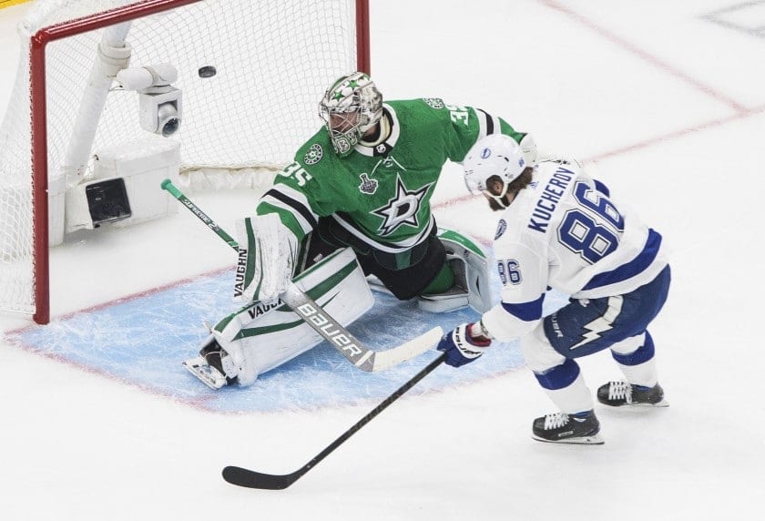 Lightning vs Stars game 4 betting