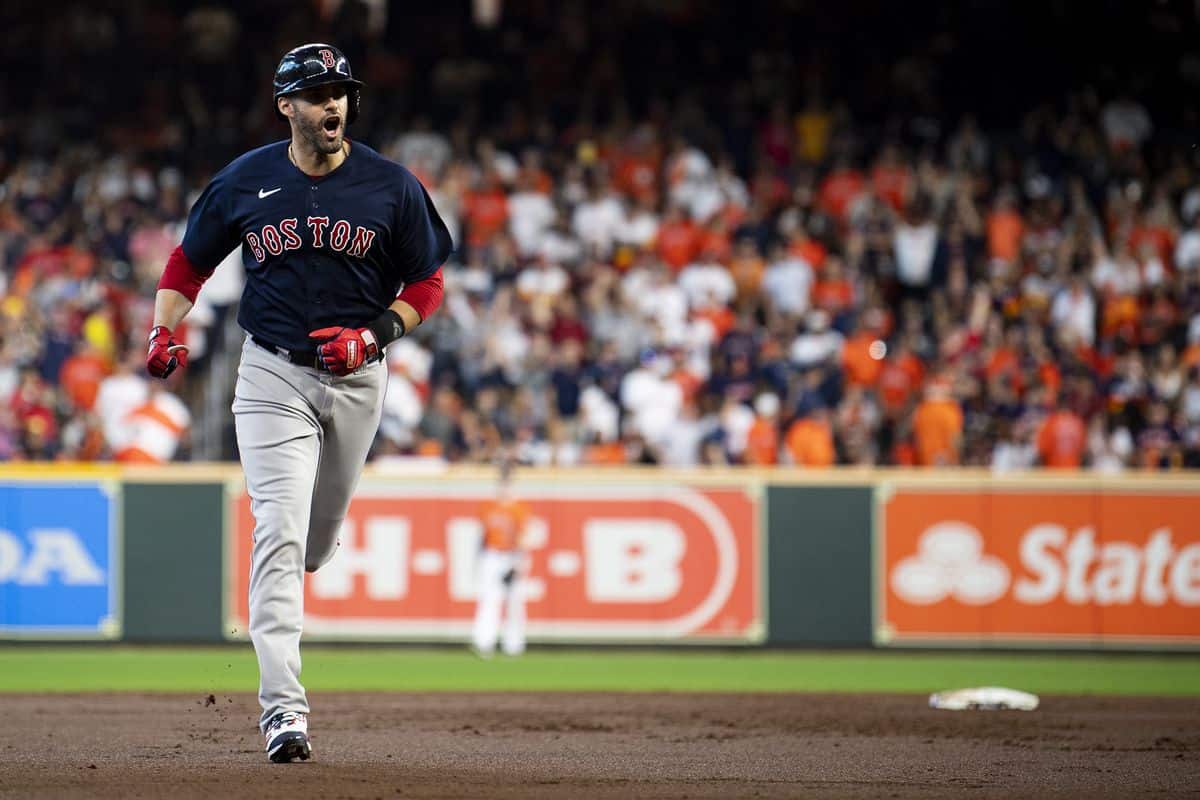 Houston Astros at Boston Red Sox Game 4 Betting Preview