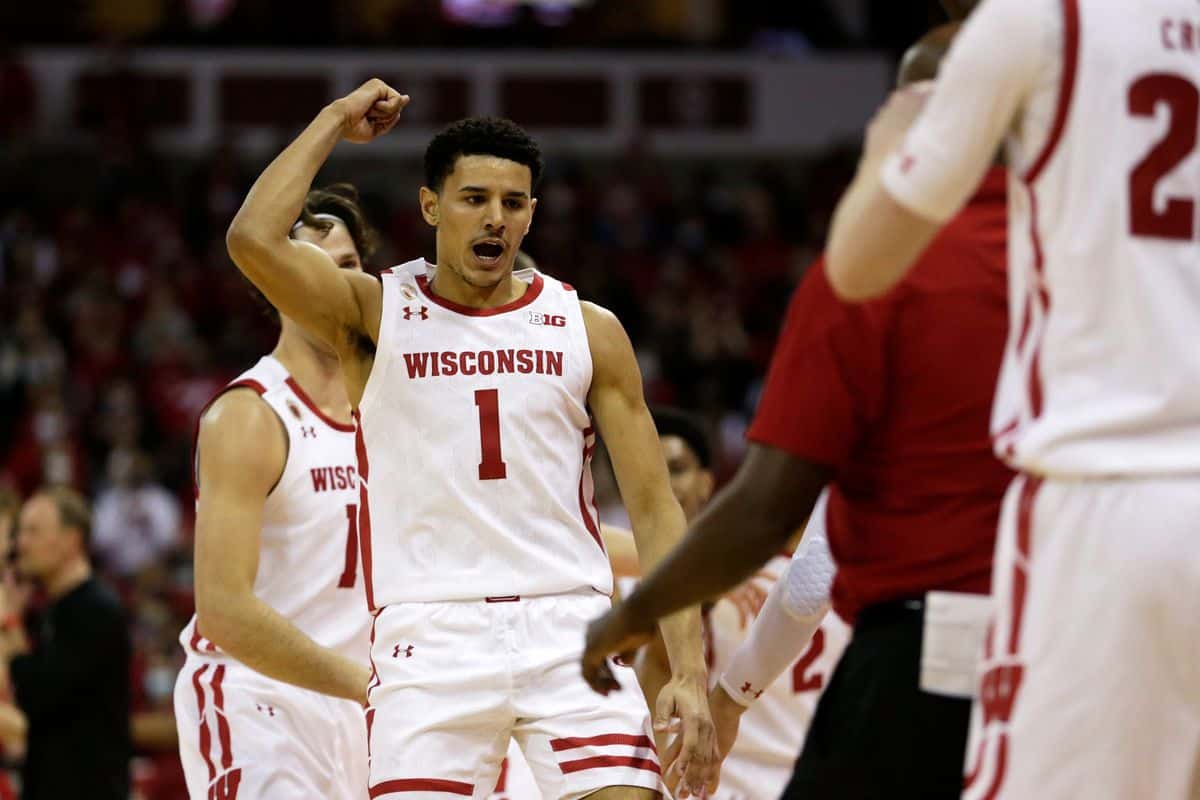 Wisconsin Badgers at Michigan State Spartans Betting Preview