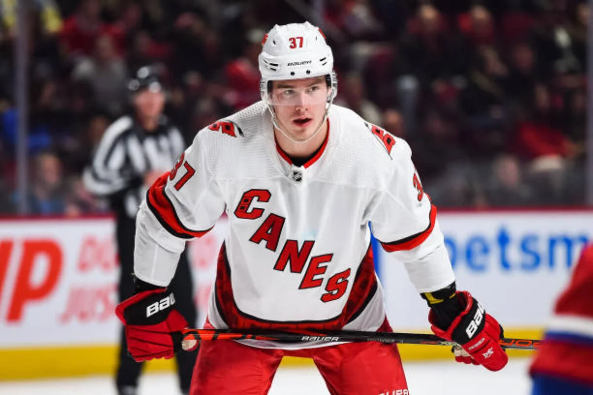 Boston Bruins at Carolina Hurricanes Betting Preview