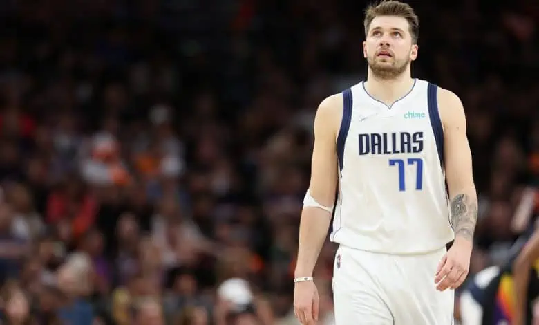 Suns at Mavericks game 6 betting