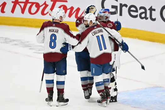 Avalanche at Oilers game 4 betting