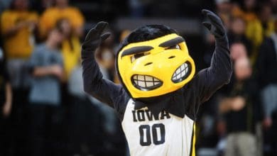 Michigan at Iowa betting