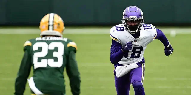 Vikings at Packers betting