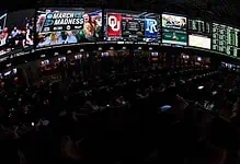Behind New York, Illinois Sports Betting Monthly Handle Total of $875.4 Million Claims the Second Position in the Month of February